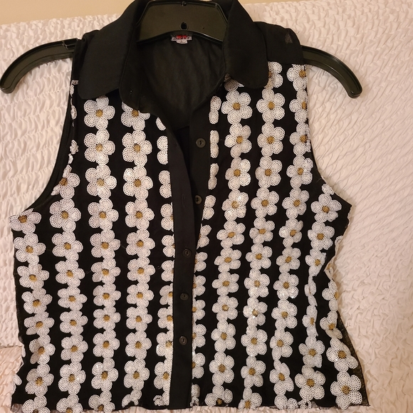 Blouse - Picture 2 of 7